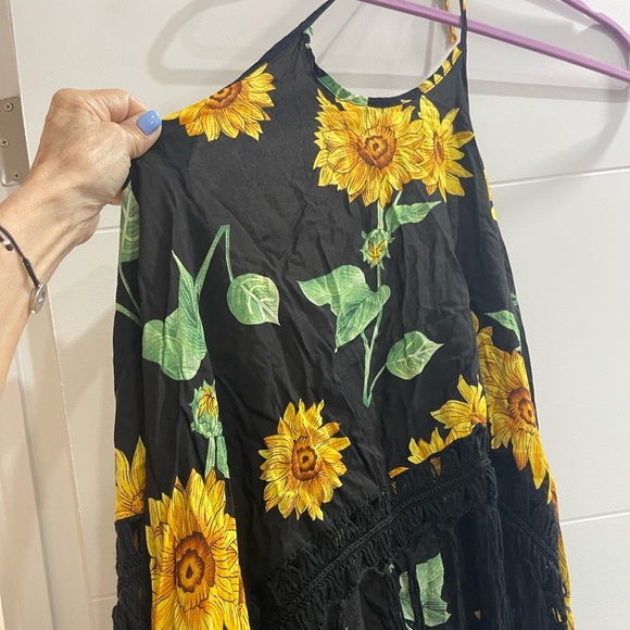 Halter cover up for the Beach S/M Used once No Tags - Picture 4 of 4